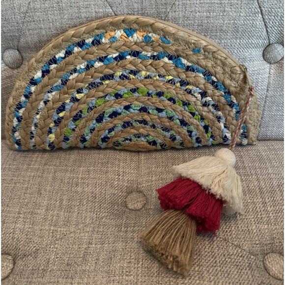 Anthropologie ANTIK KRAFT Chindi Moon Multi Woven Straw Clutch Bag Tassels - Picture 4 of 7